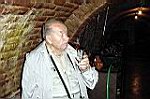 27 Vladimir pije opatrne.jpg
